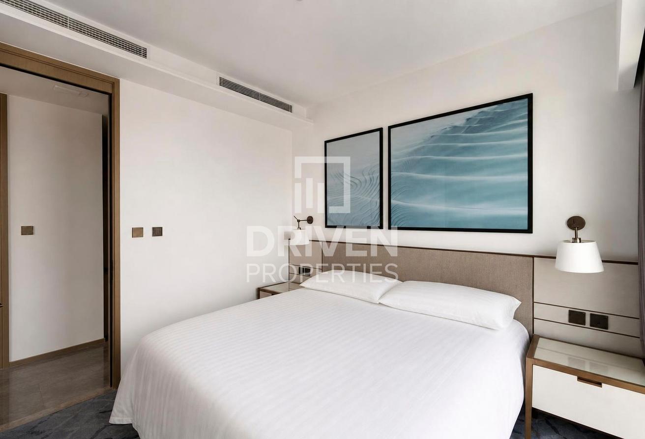Good Price | High Floor | Stunning Water View photo 8