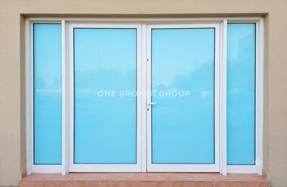 Shop - Studio - 1 Bathroom for rent in Building K12 - Greece Cluster - International City - Dubai Shop - Studio - 1 Bathroom for rent in Building K12 - Greece Cluster - International City - Dubai
