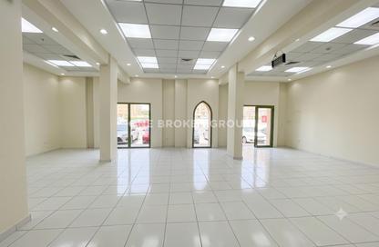 Shop - Studio - 1 Bathroom for rent in Building K12 - Greece Cluster - International City - Dubai