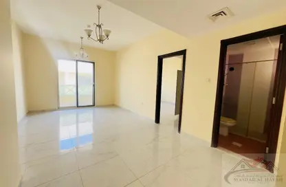 Apartment - 1 Bedroom - 2 Bathrooms for rent in Muwaileh 29 Building - Muwaileh - Sharjah
