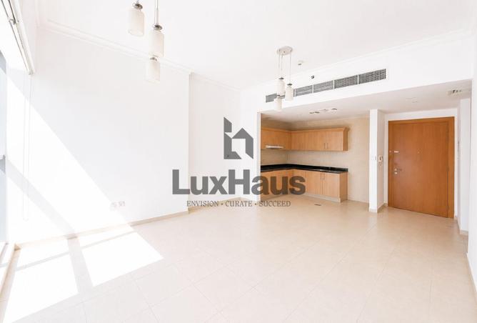 126130140 - Property Image 2