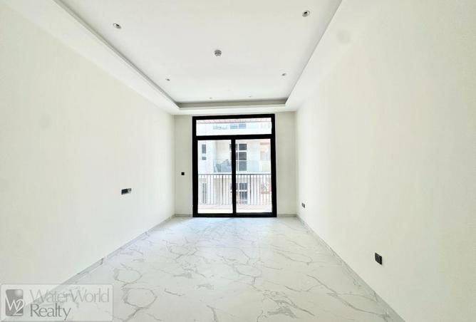 Brand New |Chiller Free| Kitchen Equipped photo 3