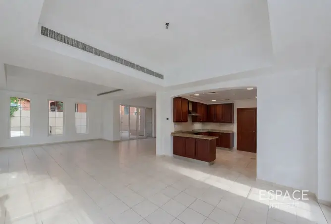 161885587 - Property Image 2