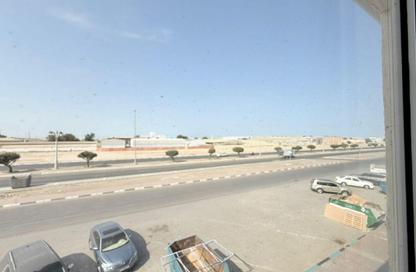 Shop - 1 Bedroom for rent in Mussafah Industrial Area - Mussafah - Abu Dhabi