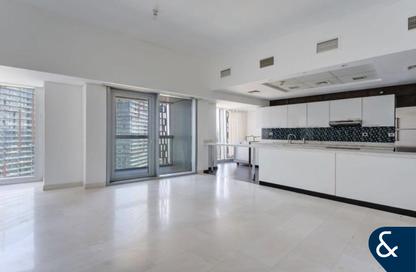 Apartment - 2 Bedrooms - 3 Bathrooms for sale in Cayan Tower - Dubai Marina - Dubai
