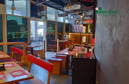 Shop - Studio for rent in Crystal Tower - Business Bay - Dubai