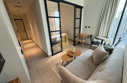 Apartment - 1 - 1 for rent in The Community - District 3 - Jumeirah Village Triangle - Dubai