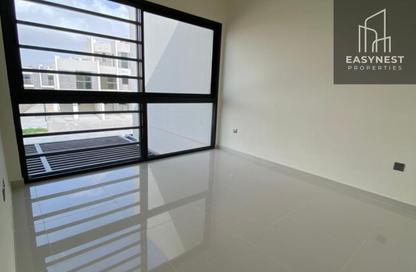 Villa - 3 - 4 for rent in Damac Hills 2 - Dubai