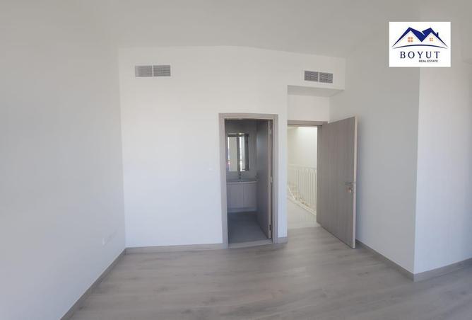 82820881 - Property Image 3