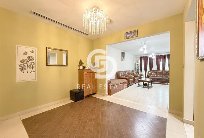 56549709 - Property Image 2