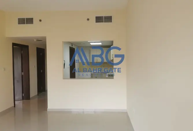 73113730 - Property Image 3