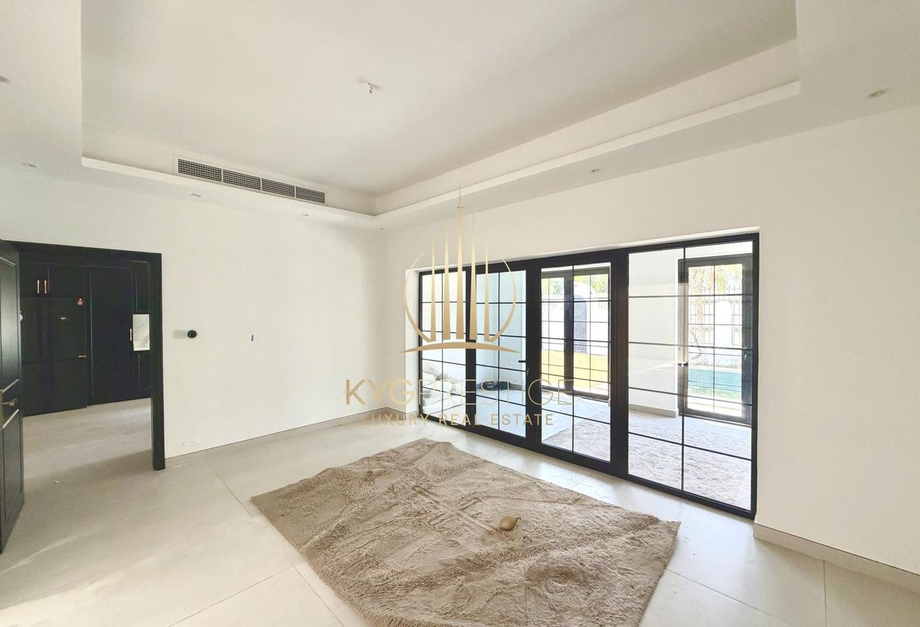 Vacant | Fully Upgraded | Single Row photo 28