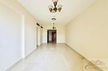 Apartment - 1 Bedroom - 2 Bathrooms for rent in Muwaileh 29 Building - Muwaileh - Sharjah