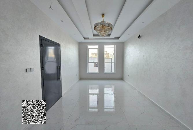 102172645 - Property Image 3