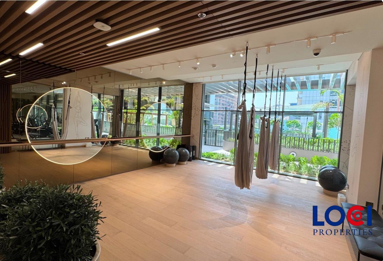 BRAND NEW | SPACIOUS LAYOUT | AMAZING AMENITIES photo 14