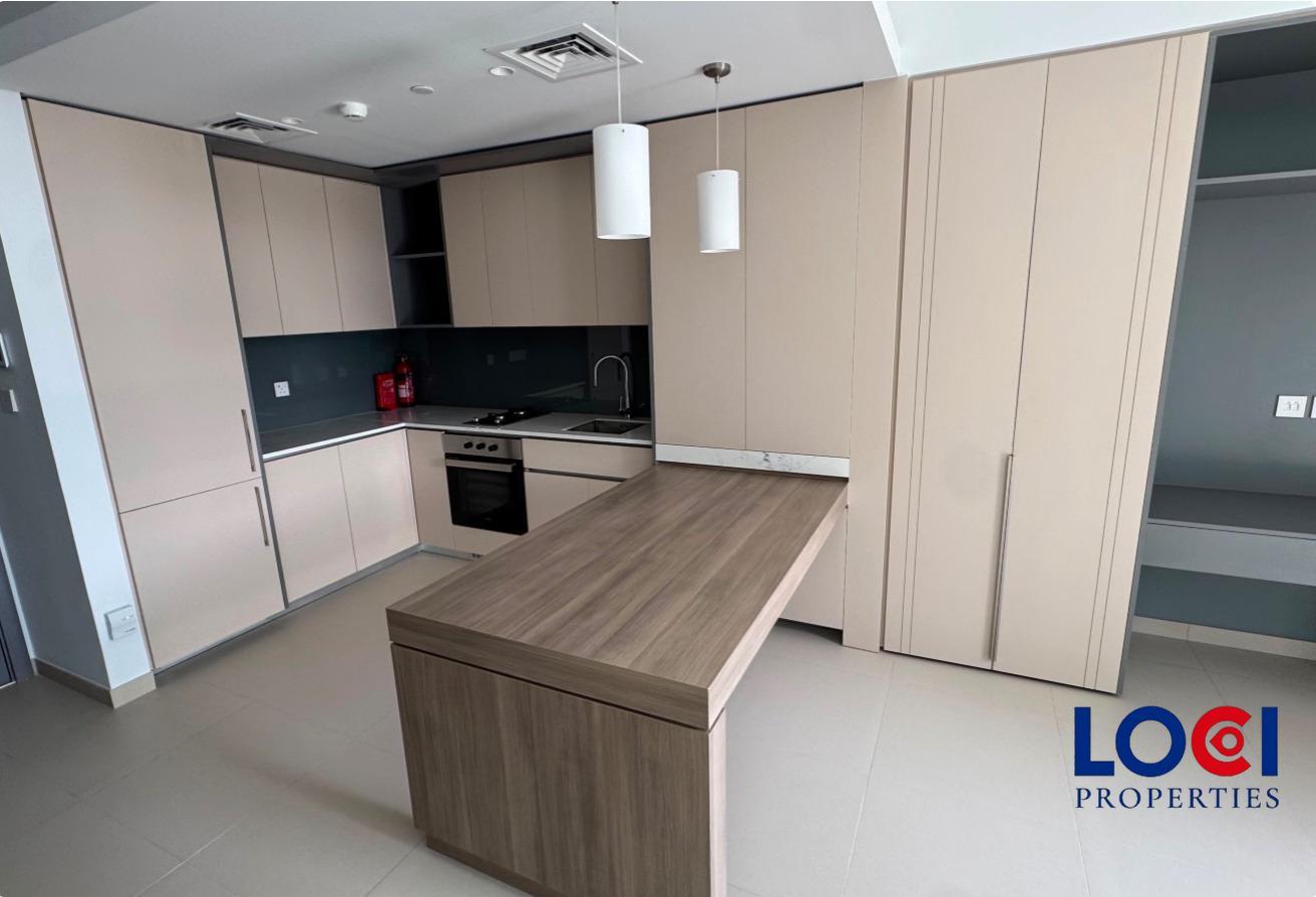 BRAND NEW | SPACIOUS LAYOUT | AMAZING AMENITIES photo 8