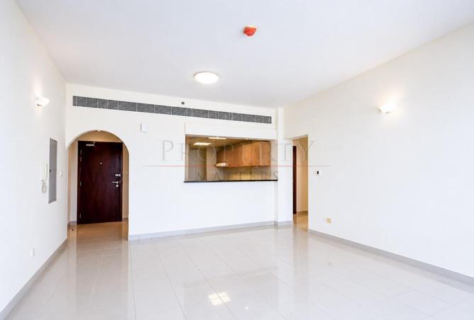 128371401 - Property Image 3