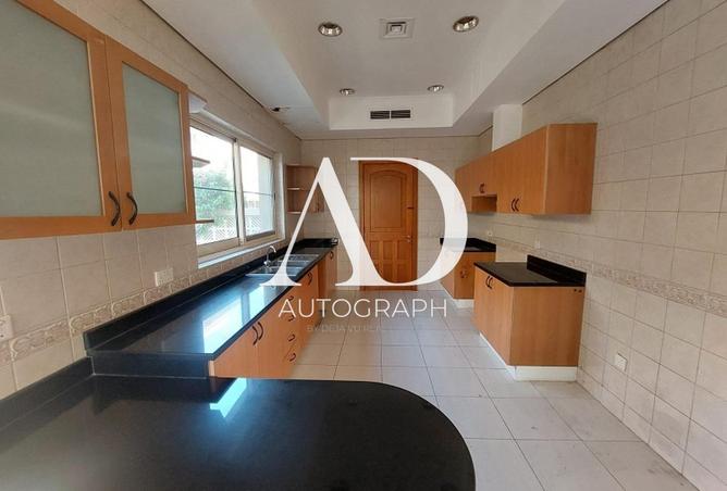 105121271 - Property Image 3