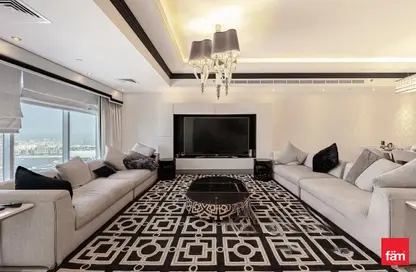Apartment - 3 Bedrooms - 4 Bathrooms for rent in Emirates Crown - Dubai Marina - Dubai