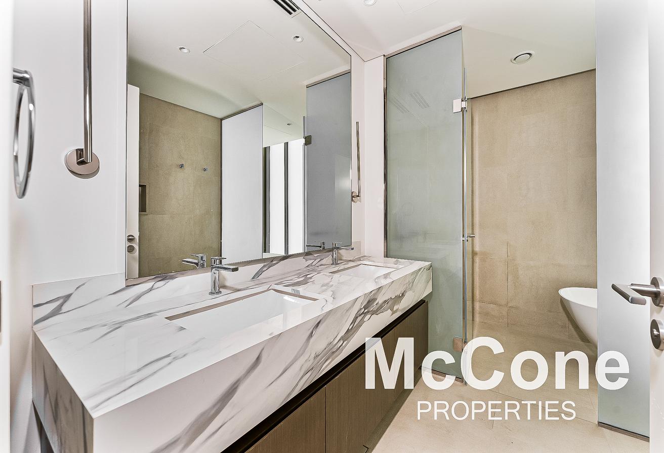 Modern | Brand New | Spacious Layout photo 20