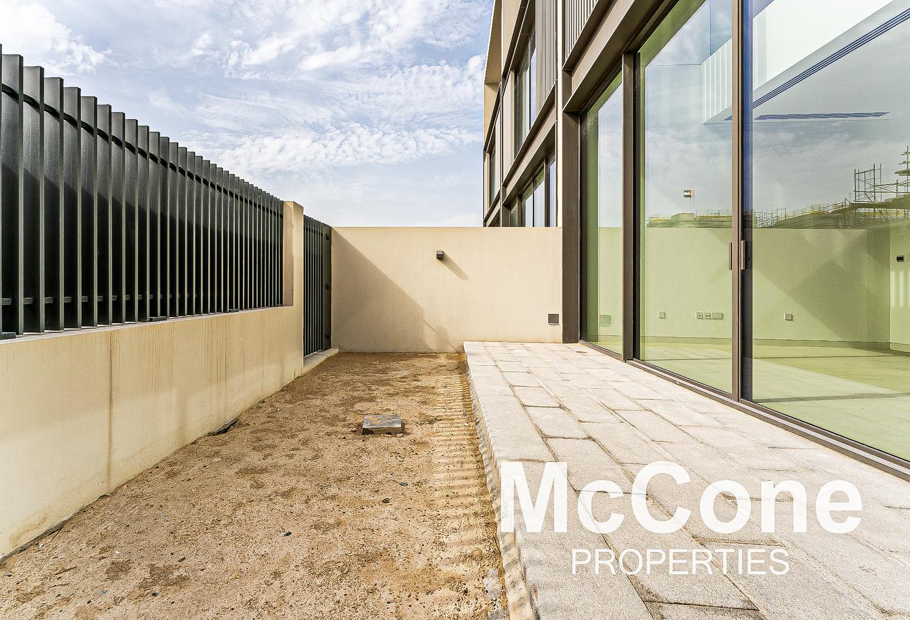Modern | Brand New | Spacious Layout photo 29
