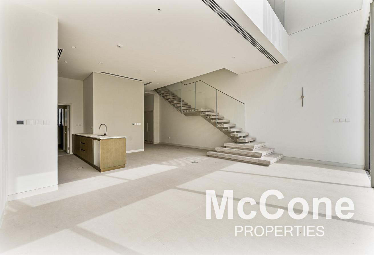 Modern | Brand New | Spacious Layout photo 2
