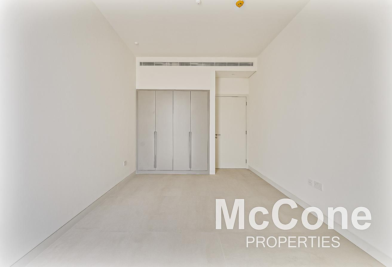 Modern | Brand New | Spacious Layout photo 14