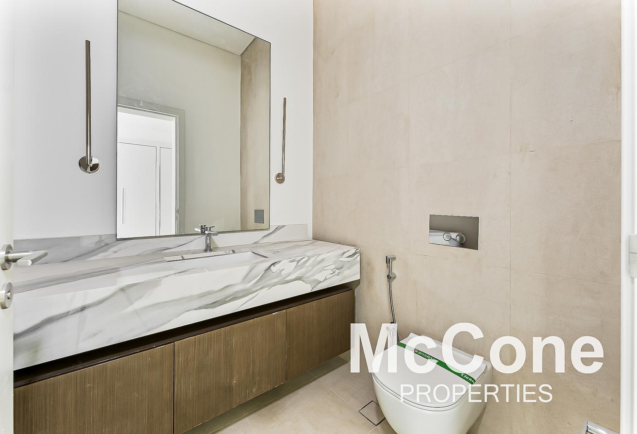 Modern | Brand New | Spacious Layout photo 21