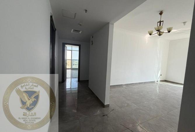 104268822 - Property Image 3