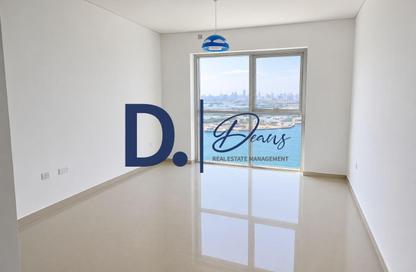 Apartment - 3 Bedrooms - 3 Bathrooms for rent in RAK Tower - Marina Square - Al Reem Island - Abu Dhabi Apartment - 3 Bedrooms - 3 Bathrooms for rent in RAK Tower - Marina Square - Al Reem Island - Abu Dhabi