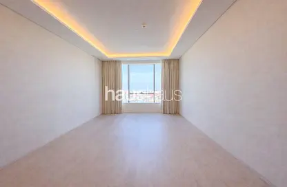 Apartment - Studio - 1 Bathroom for sale in The Palm Tower - Palm Jumeirah - Dubai