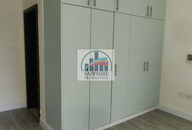 142840105 - Property Image 2
