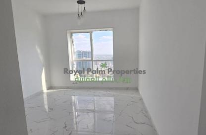 Apartment - 2 - 3 for rent in Oasis Tower - Al Rashidiya 1 - Al Rashidiya - Ajman