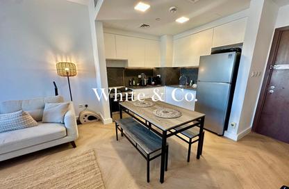 Apartment - 1 Bedroom - 1 Bathroom for sale in Hayat Boulevard 1B - Hayat Boulevard 1 - Hayat Boulevard - Town Square - Dubai
