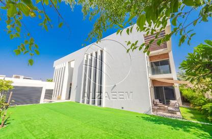 Villa - 4 Bedrooms - 6 Bathrooms for sale in West Yas - Yas Island - Abu Dhabi