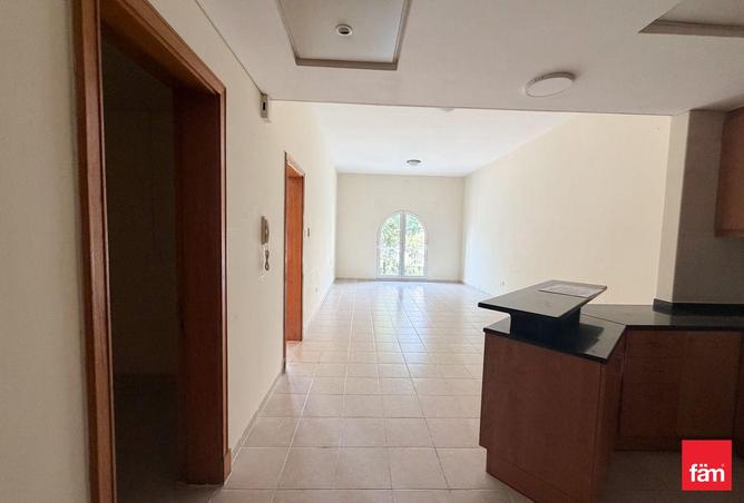 84078176 - Property Main Image