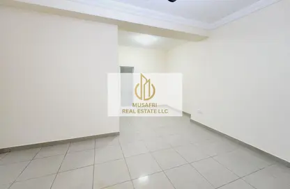 شقة - 2 غرف نوم - 2 حمامات للايجار في برج الأندلس 2 - النهدة - الشارقة