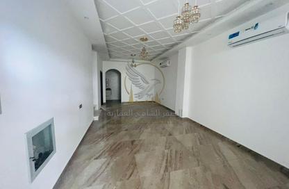 Villa - 3 - 4 for rent in Al Zaheya Gardens - Al Zahya - Ajman