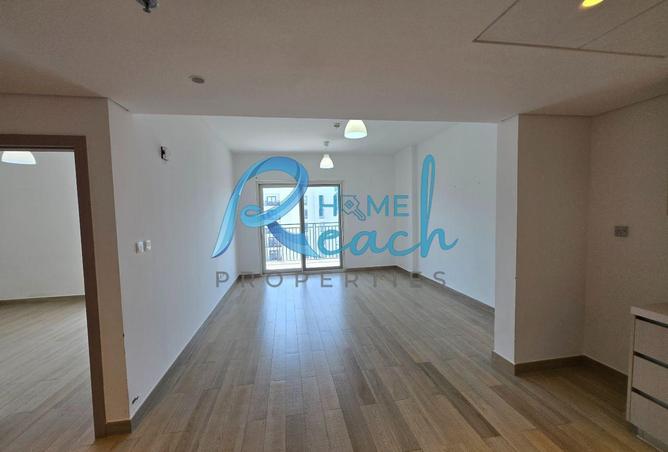 101988586 - Property Image 2
