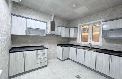Apartment - 2 - 2 for rent in SHM12 - Al Shawamekh - Abu Dhabi
