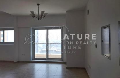 Apartment - 1 Bedroom - 2 Bathrooms for rent in Preatoni Tower - JLT Cluster L - Jumeirah Lake Towers - Dubai