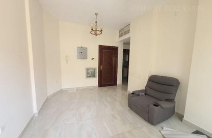 Apartment - 1 Bedroom - 2 Bathrooms for rent in Muwaileh Commercial - Sharjah