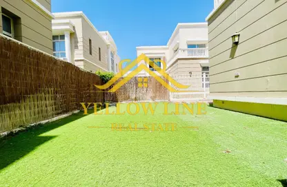 فيلا - 4 غرف نوم - 6 حمامات للايجار في قرية الفرسان - مدينة خليفة - أبوظبي