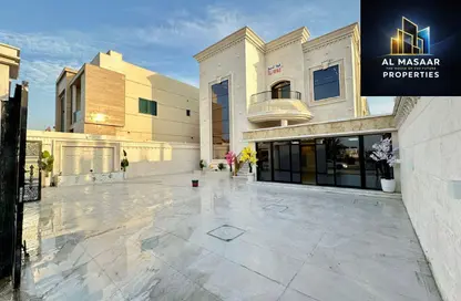 Villa - 5 Bedrooms - 7 Bathrooms for sale in Al Mowaihat 2 - Al Mowaihat - Ajman