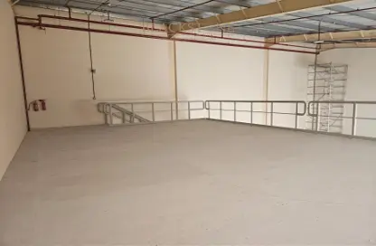 Warehouse - Studio - 1 Bathroom for rent in Dubai Investment Park 1 (DIP 1) - Dubai Investment Park (DIP) - Dubai