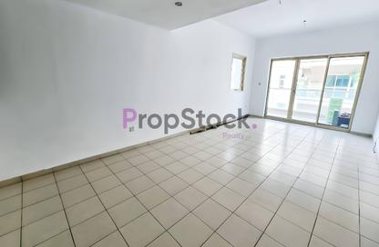 Apartment - 2 Bedrooms - 2 Bathrooms for sale in Al Arta 4 - Al Arta - Greens - Dubai