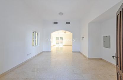 Villa - 5 - 5 for rent in Ponderosa - The Villa - Dubai