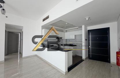 Apartment - 2 Bedrooms - 2 Bathrooms for rent in Central 1 Dubai 6 - Jumeirah Garden City - Al Satwa - Dubai