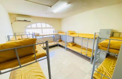 Labor Camp - Studio - 5 for rent in Mussafah Industrial Area - Mussafah - Abu Dhabi