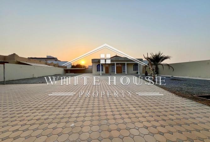 143763556 - Property Image 3